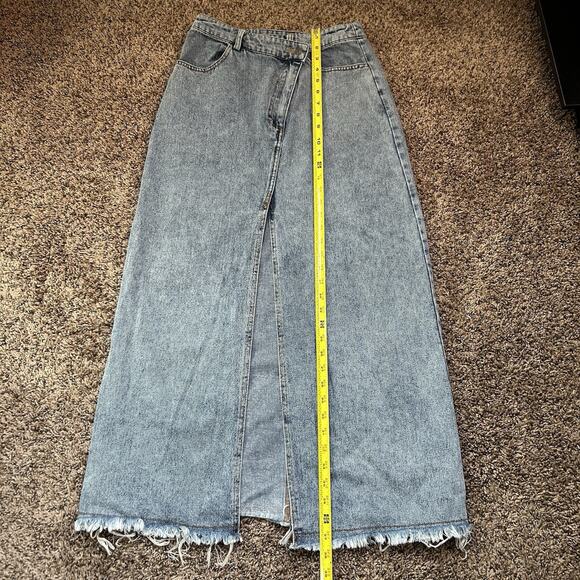 Avenue Zoe Jaymes Denim Maxi Skirt Size Medium - Picture 8 of 13